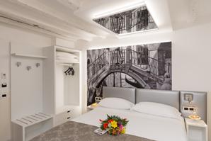 UNAHOTELS Ala Venezia - Adults only +16 | Venice | modern style room