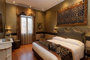 UNAHOTELS Ala Venezia - Adults only +16 | Venice | classic room in venice