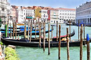 Hotel Ala  | Venice | gondola in venice